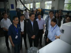 山東省外辦領導一行到公司調研外向發展
