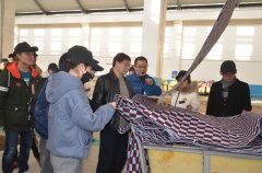 天津工業(yè)大學師生來公司交流座談